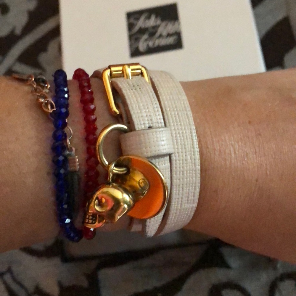 Alexander McQueen bracelet ⭐️1HR price drop⭐️ - Picture 3 of 8